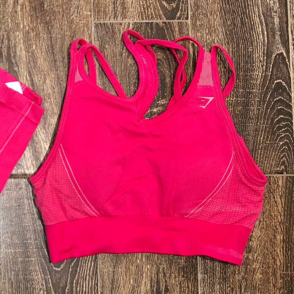 Gymshark Ultra Seamless Pink Bra